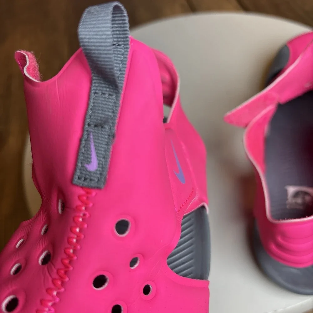 Nike Kids 3Y Hyper Pink Sunray Protect Sandals Gorpcore Water Shoes Hook Loop